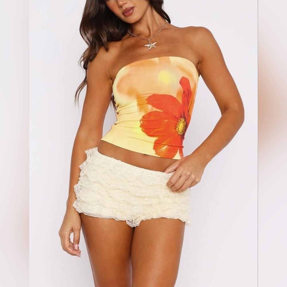 🔸️NWOT Yellow Vibrant Hawaiian Floral Lightweight Sleeveless Top Small